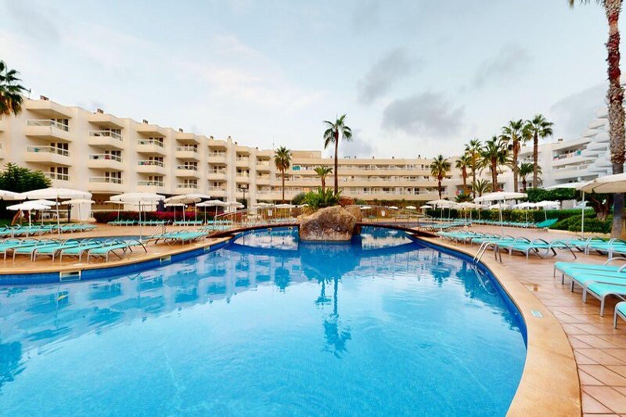 Apart-hotel Tropic Garden Santa Eulária des Riu